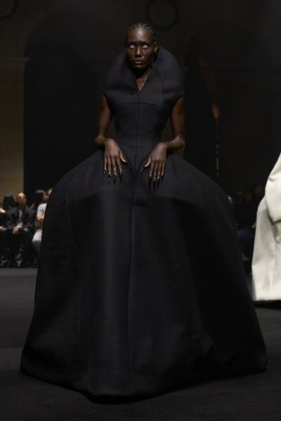 Matières Fécales 26FW054